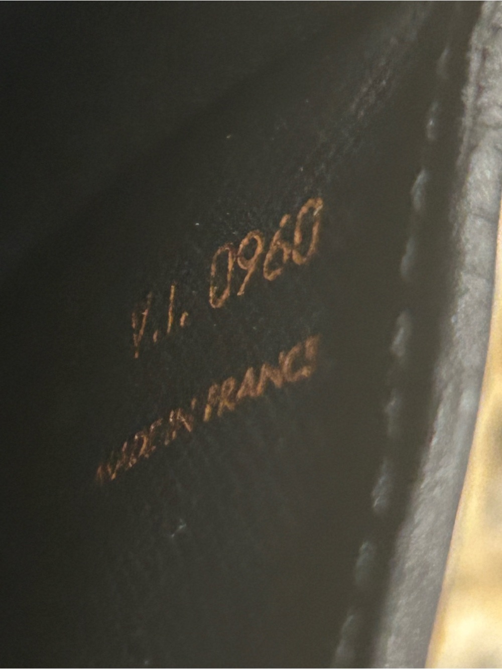 Louis Vuitton Saint Cloud gm Epi Blue Leather with coa - Picture 3 of 14